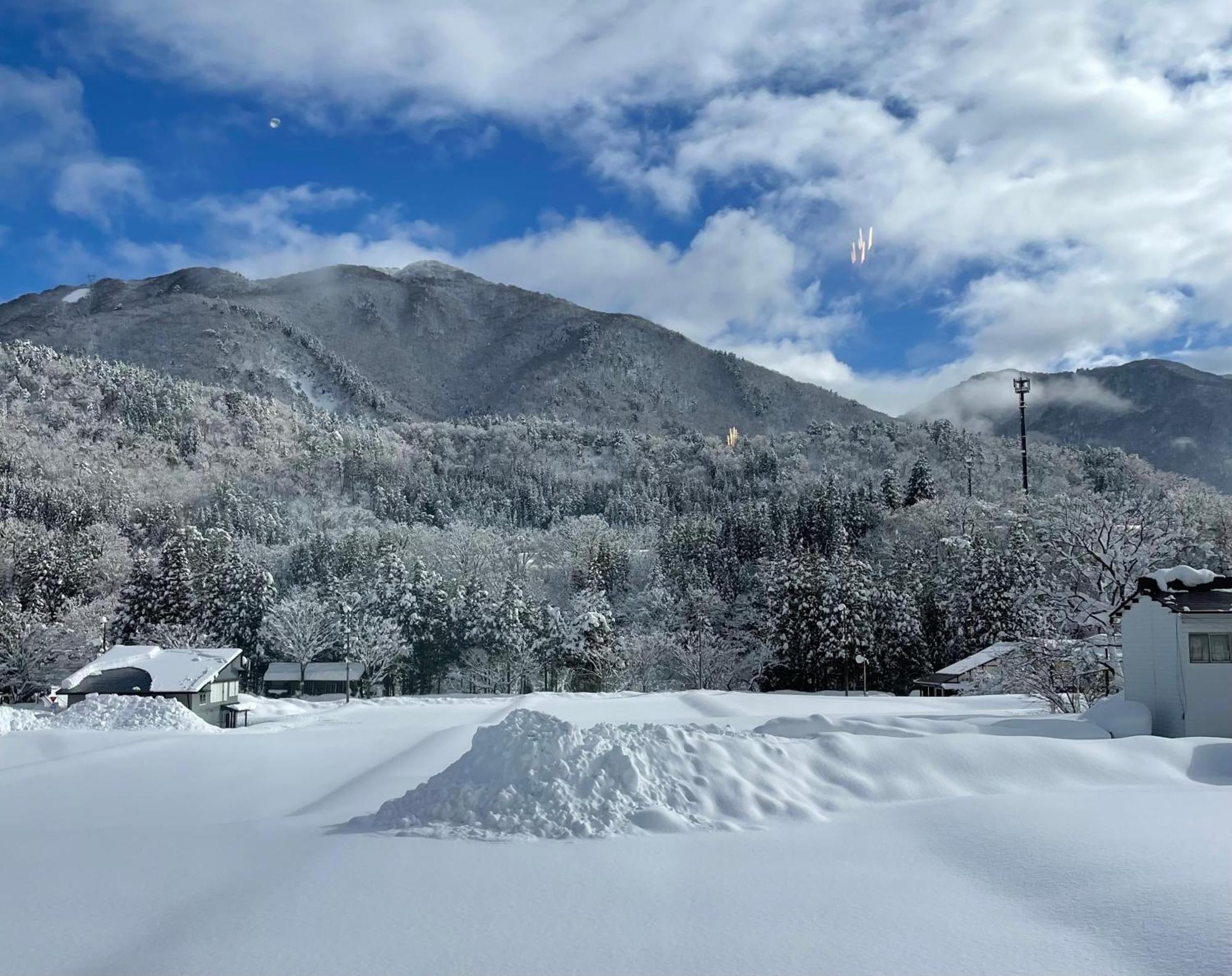 Guesthouse Shirakawa-Go Inn Exterior foto